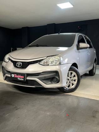 TOYOTA ETIOS 1.3 X 16V FLEX 4P MANUAL TOYOTA ETIOS 1.3 X 16V FLEX 4P MANUAL